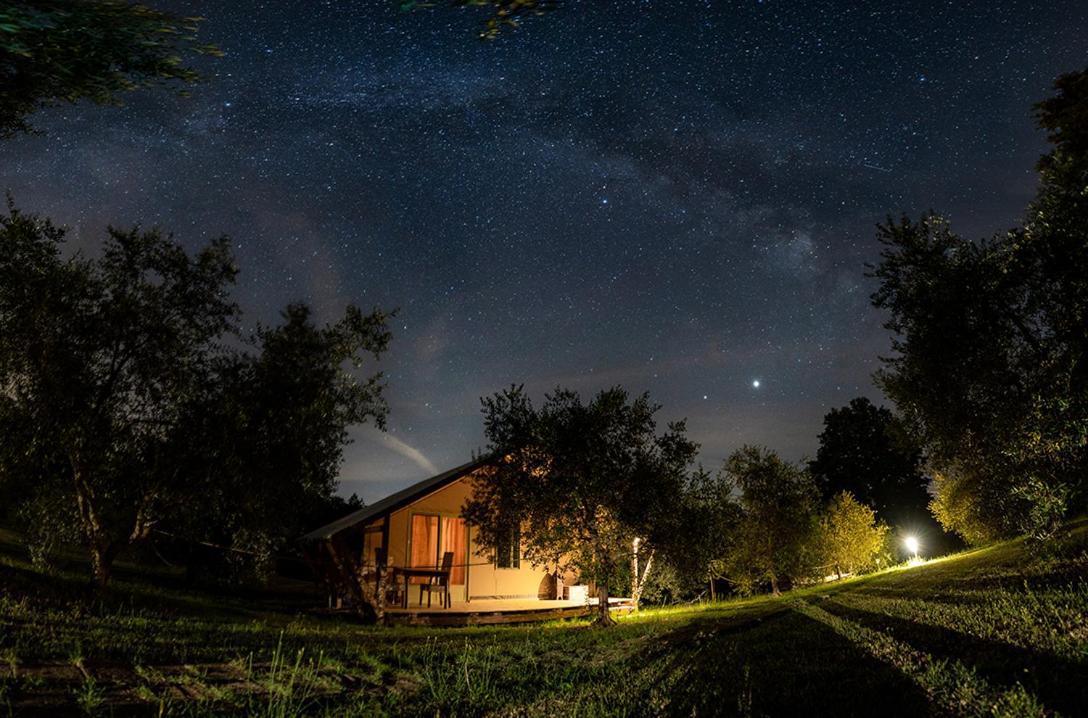 Glamping In Toscana, Luxury Tents In Agriturismo Biologico Sorano  Kültér fotó