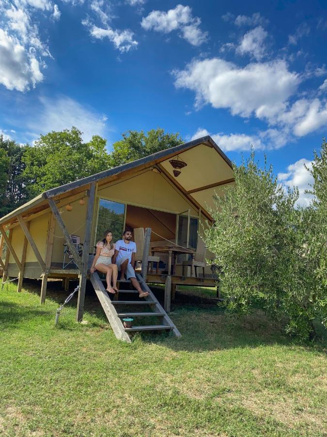 Glamping In Toscana, Luxury Tents In Agriturismo Biologico Sorano  Kültér fotó