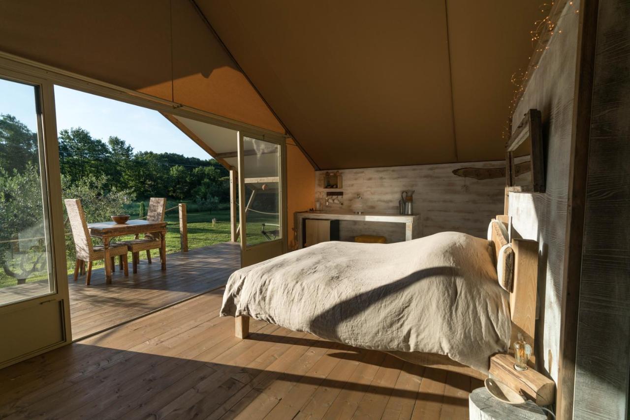 Glamping In Toscana, Luxury Tents In Agriturismo Biologico Sorano  Kültér fotó