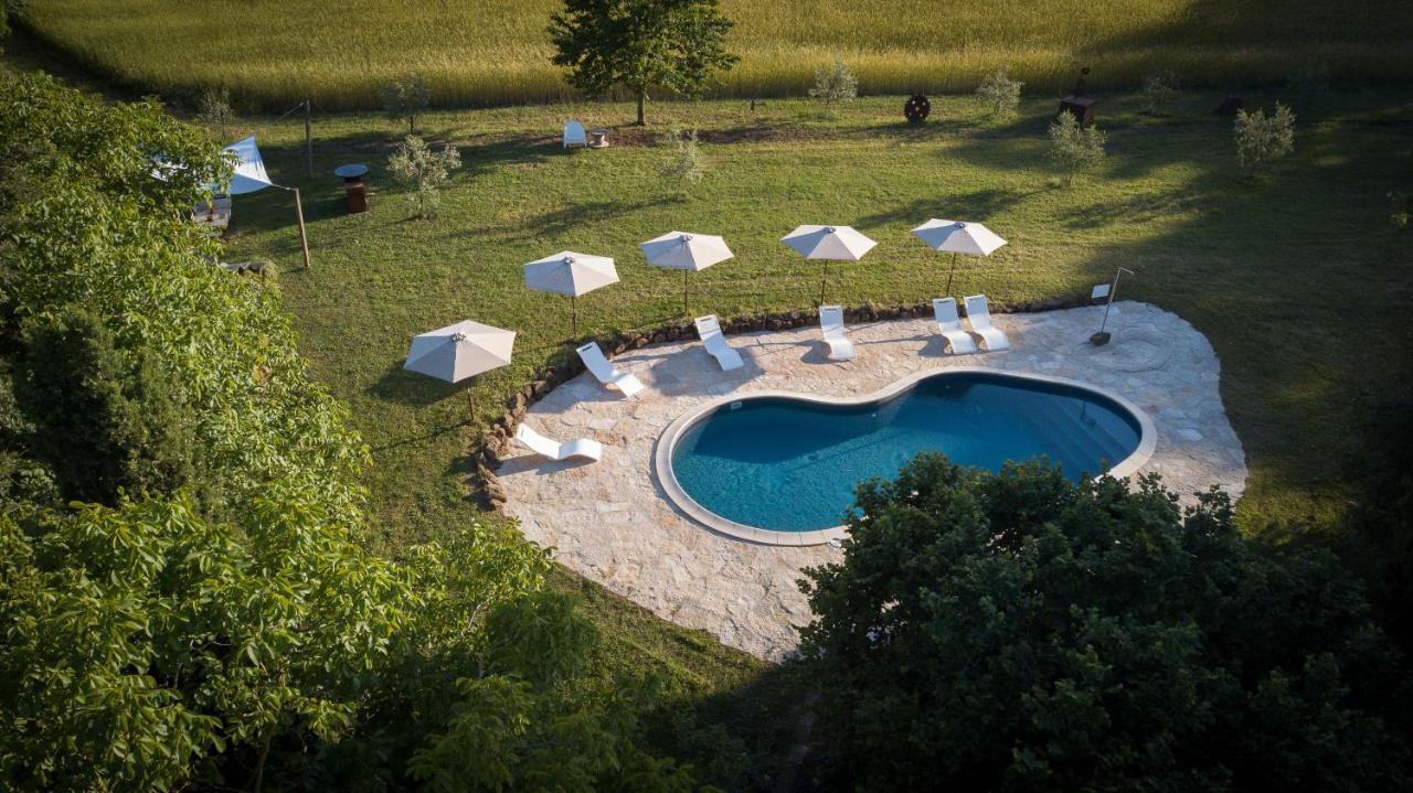 Glamping In Toscana, Luxury Tents In Agriturismo Biologico Sorano  Kültér fotó