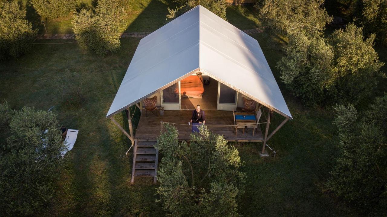 Glamping In Toscana, Luxury Tents In Agriturismo Biologico Sorano  Kültér fotó